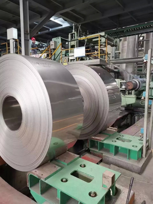 Hot Rolled 201 Stainless Steel Coil Permukaan Cerah BA 202 430 Untuk Tangki Air