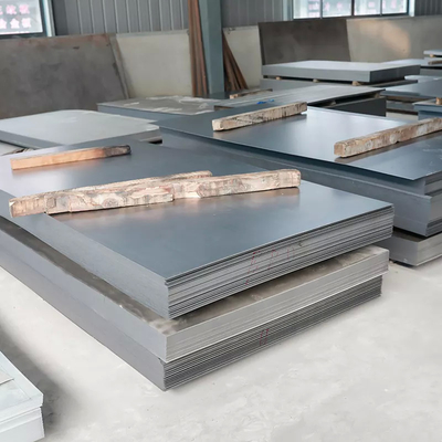 Lembar stainless steel yang digulung panas tersedia dalam berbagai ukuran dan ketebalan yang cocok untuk kebutuhan yang berbeda