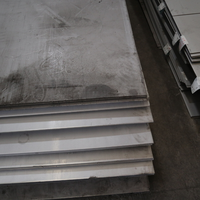 304 Hot Rolled Stainless Steel Sheet 1000-6000mm Dipoles 316 Untuk Membangun Minyak Bumi