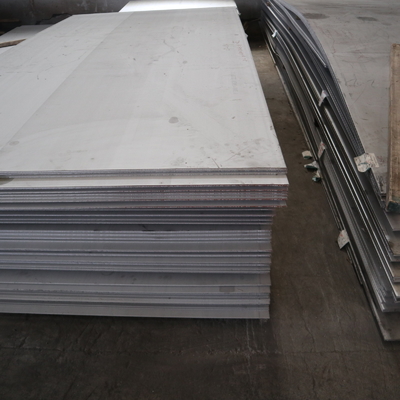 304 Hot Rolled Stainless Steel Sheet 1000-6000mm Dipoles 316 Untuk Membangun Minyak Bumi