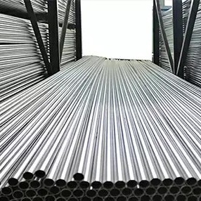 ASTM 240 316L Stainless Steel Welded Pipe NO.4 8K Permukaan 6000mm Panjang