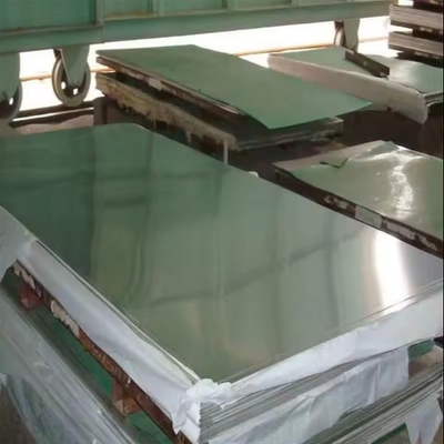 Paduan kekuatan kompresi tinggi 2205 Duplex 304 Aisi Standard Grade 430 Plat baja tahan karat untuk arsitektur